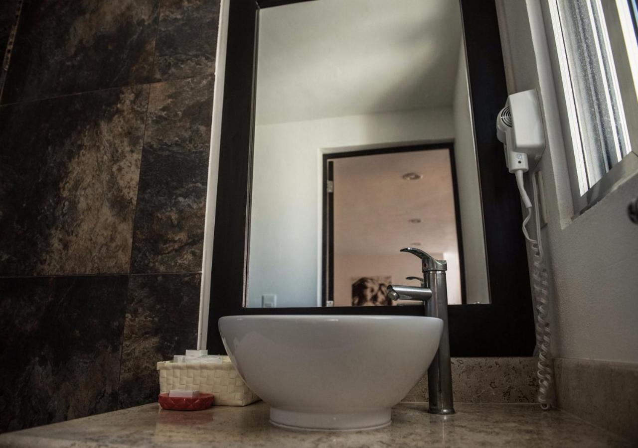 Sunrise 42 Suites By Holiday In Playa Playa del Carmen Exterior foto